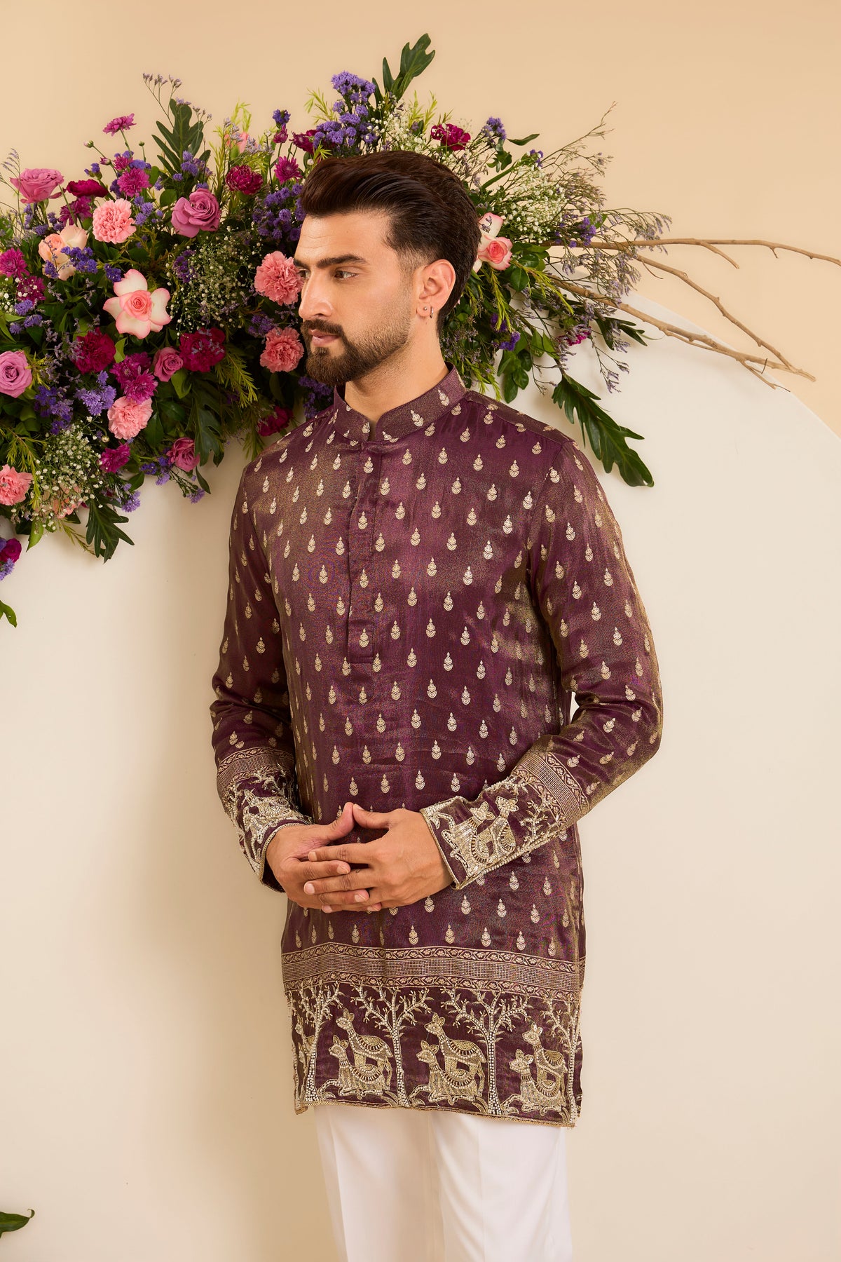 The wine Tissue Kurta with a  deer-Embroidered Ghera