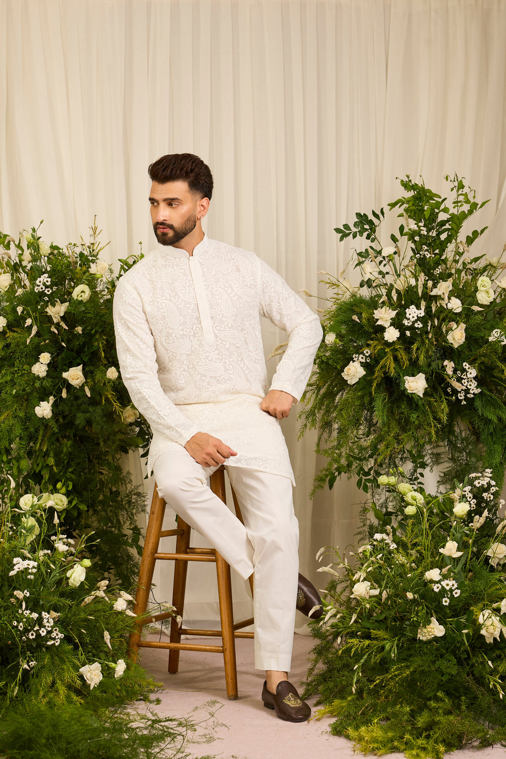 The Montaigne — A White paisley figured short Kurta in Tonal Ivory Embroidery