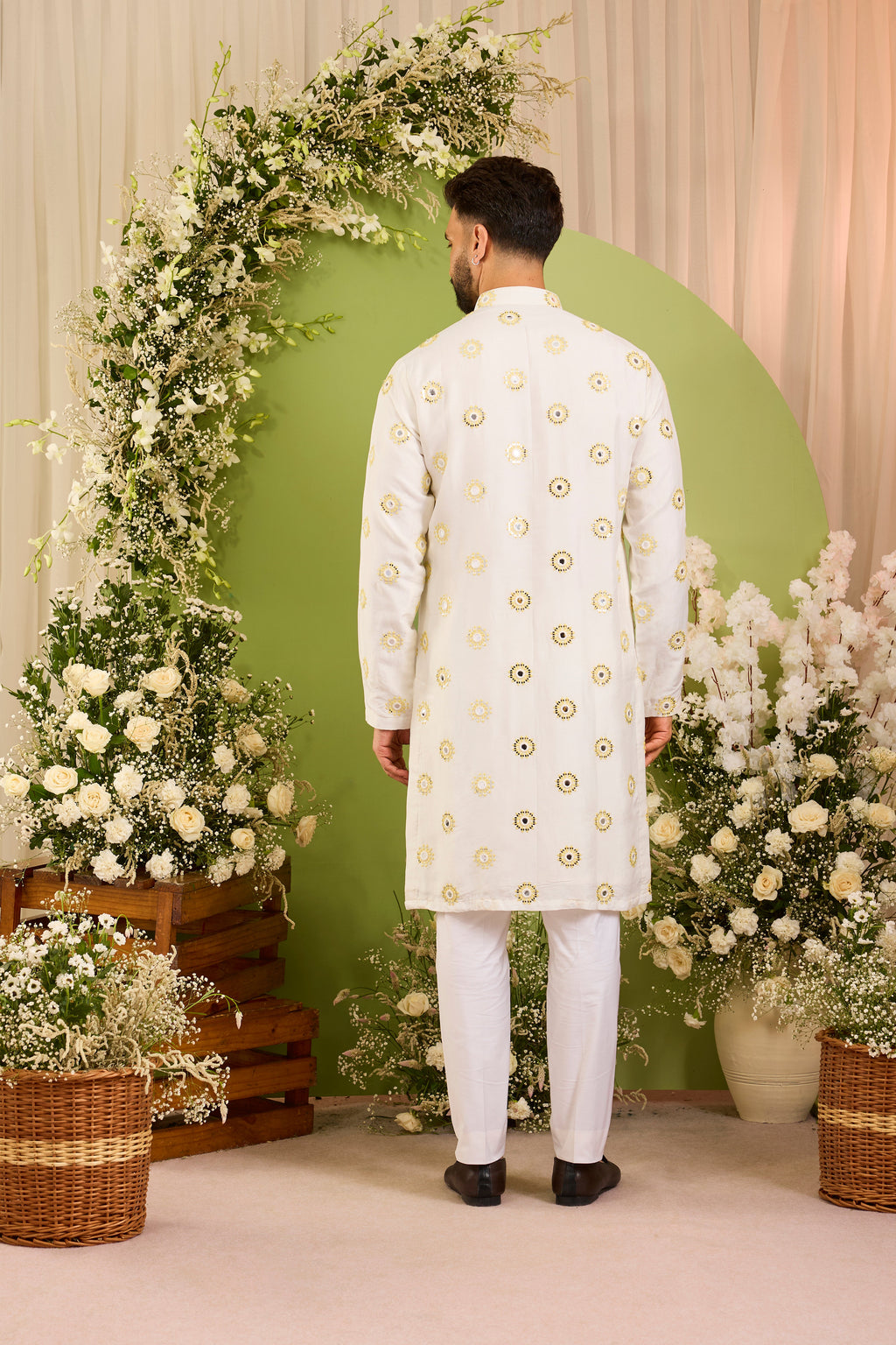 The Ciel -A Minimal mirror work  Kurta with Yellow Threadwork and Shimmer