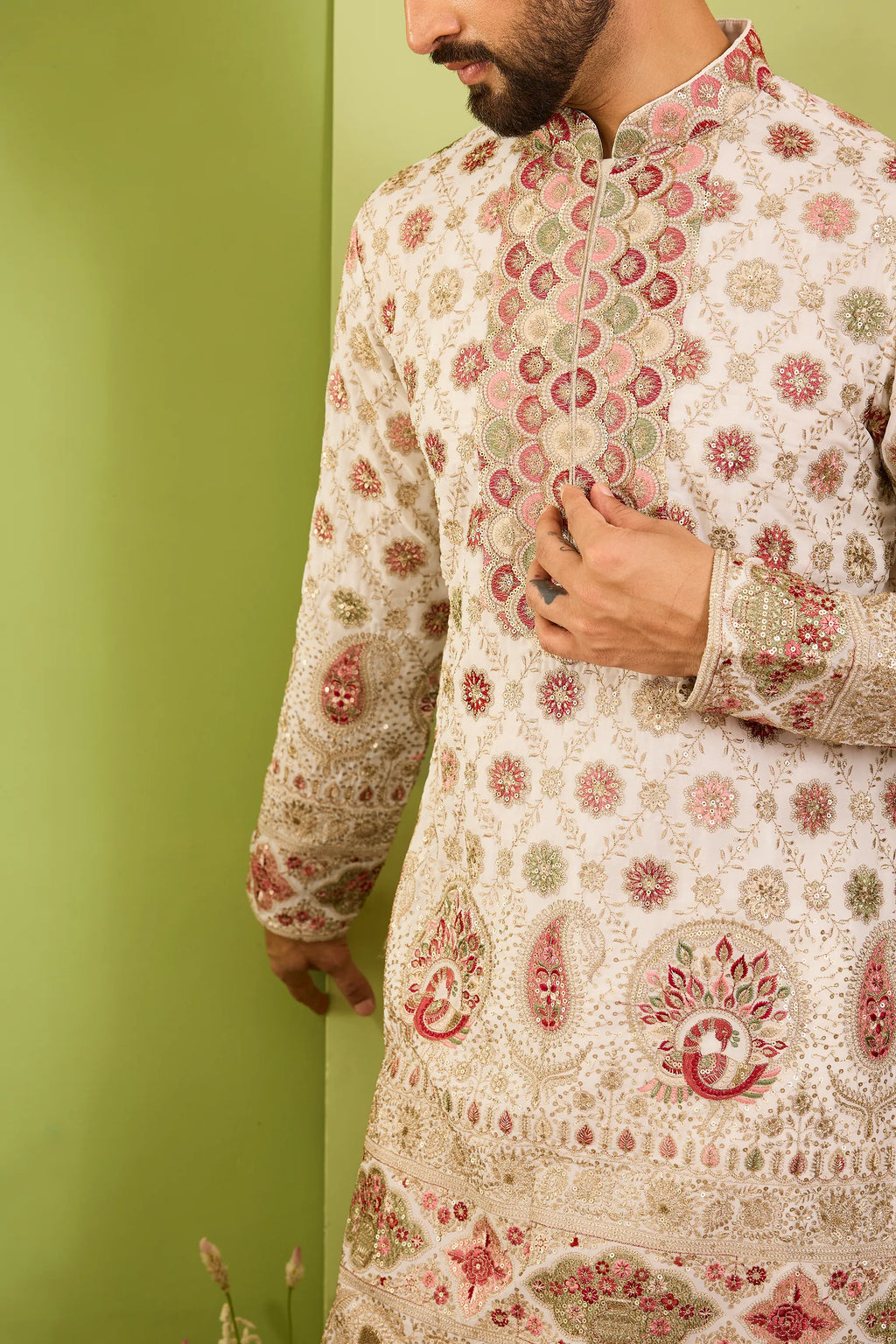The Alouette - An Ivory  Kurta with Ornate Peacock Detailing
