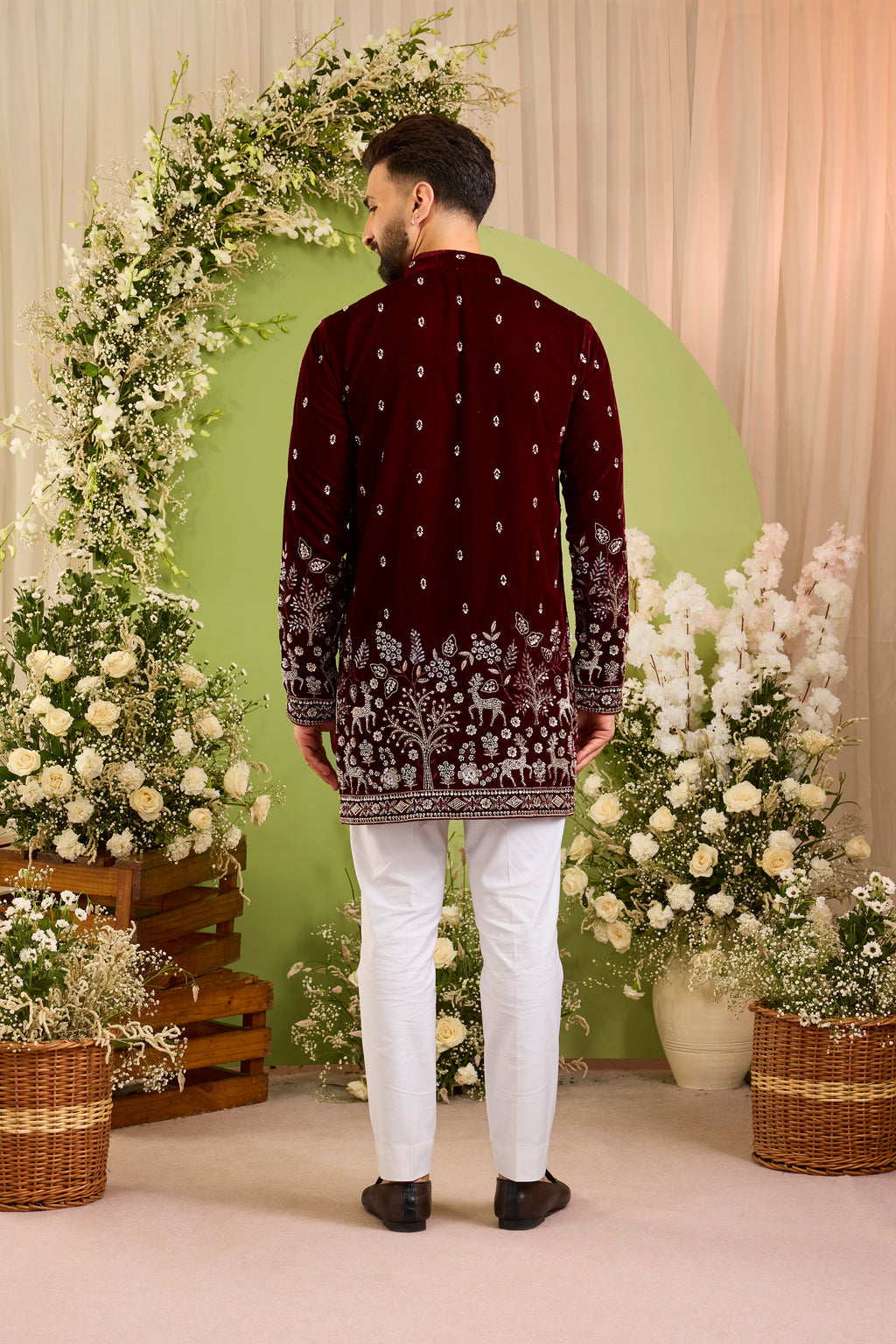 The Crowned - A Short Kurta with Sculpted Cut-Dana Wildlife
